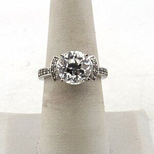 Estate Sterling Silver 925 Ring Size 7 Round Brilliant Cut Stone Vintage Style